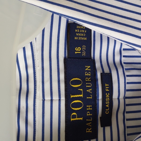 Shirt - Picture 2 of 4